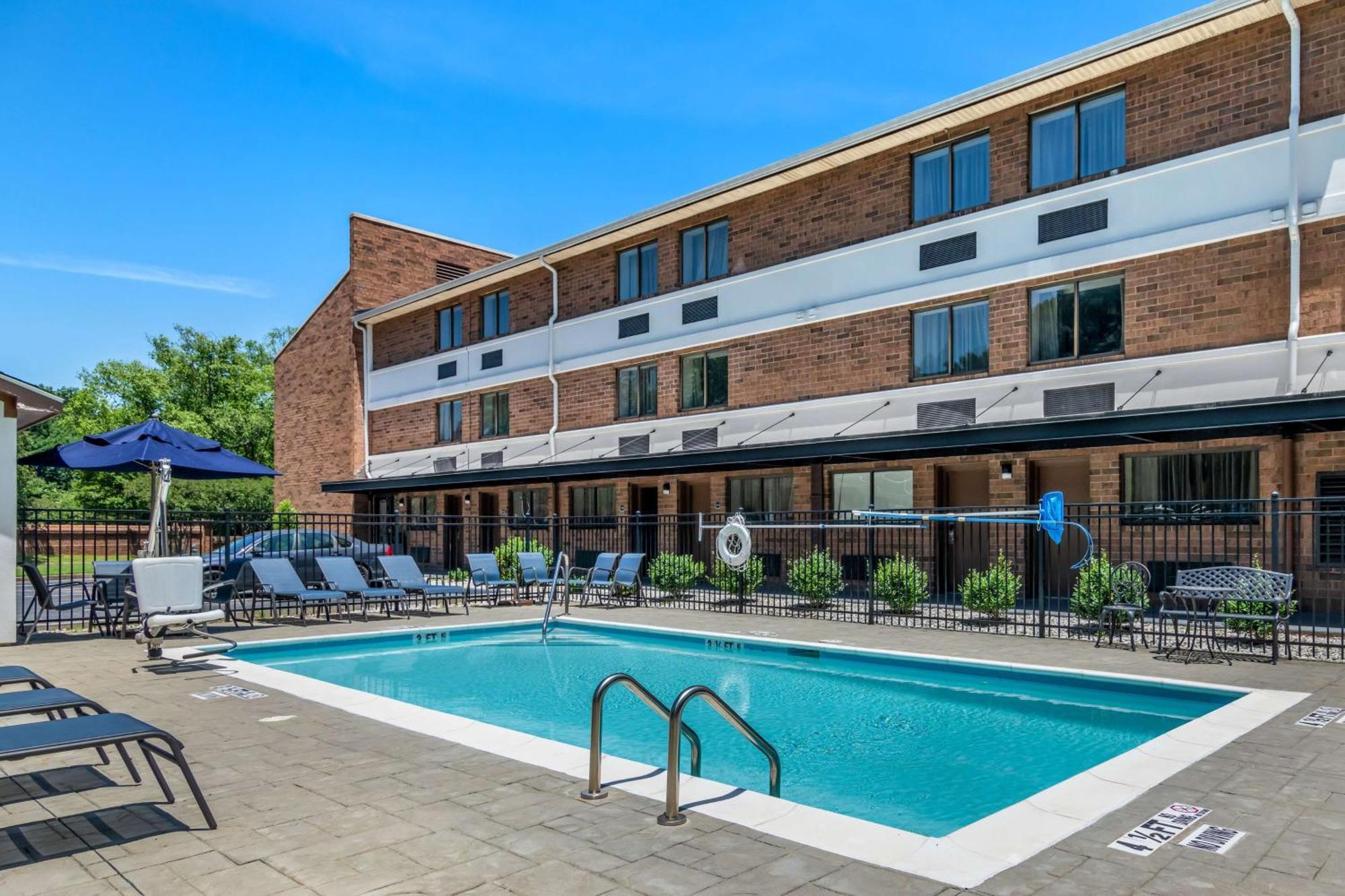 Best Western Atlanta-Marietta Ballpark Hotel Waterford Exteriör bild