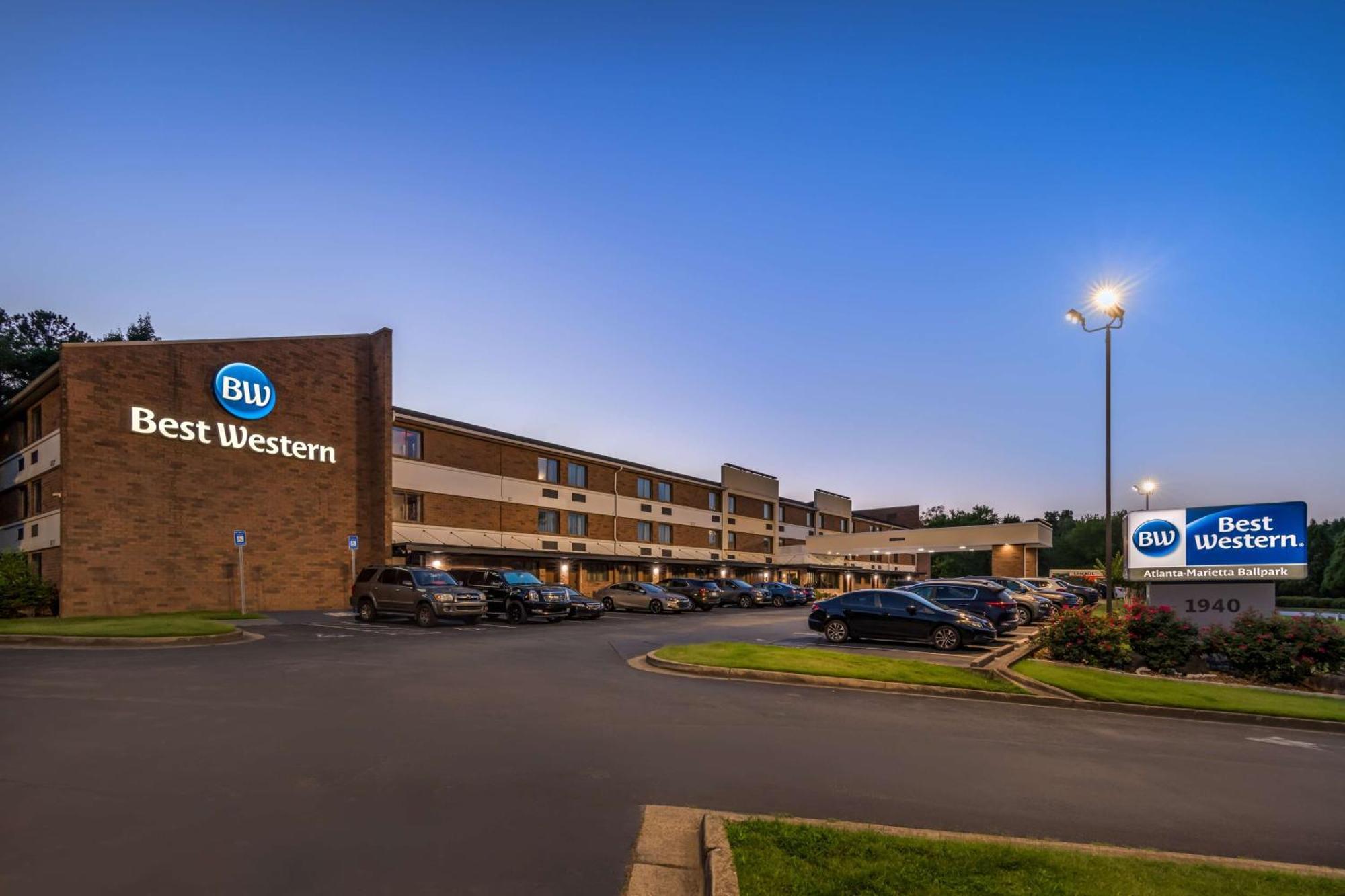 Best Western Atlanta-Marietta Ballpark Hotel Waterford Exteriör bild